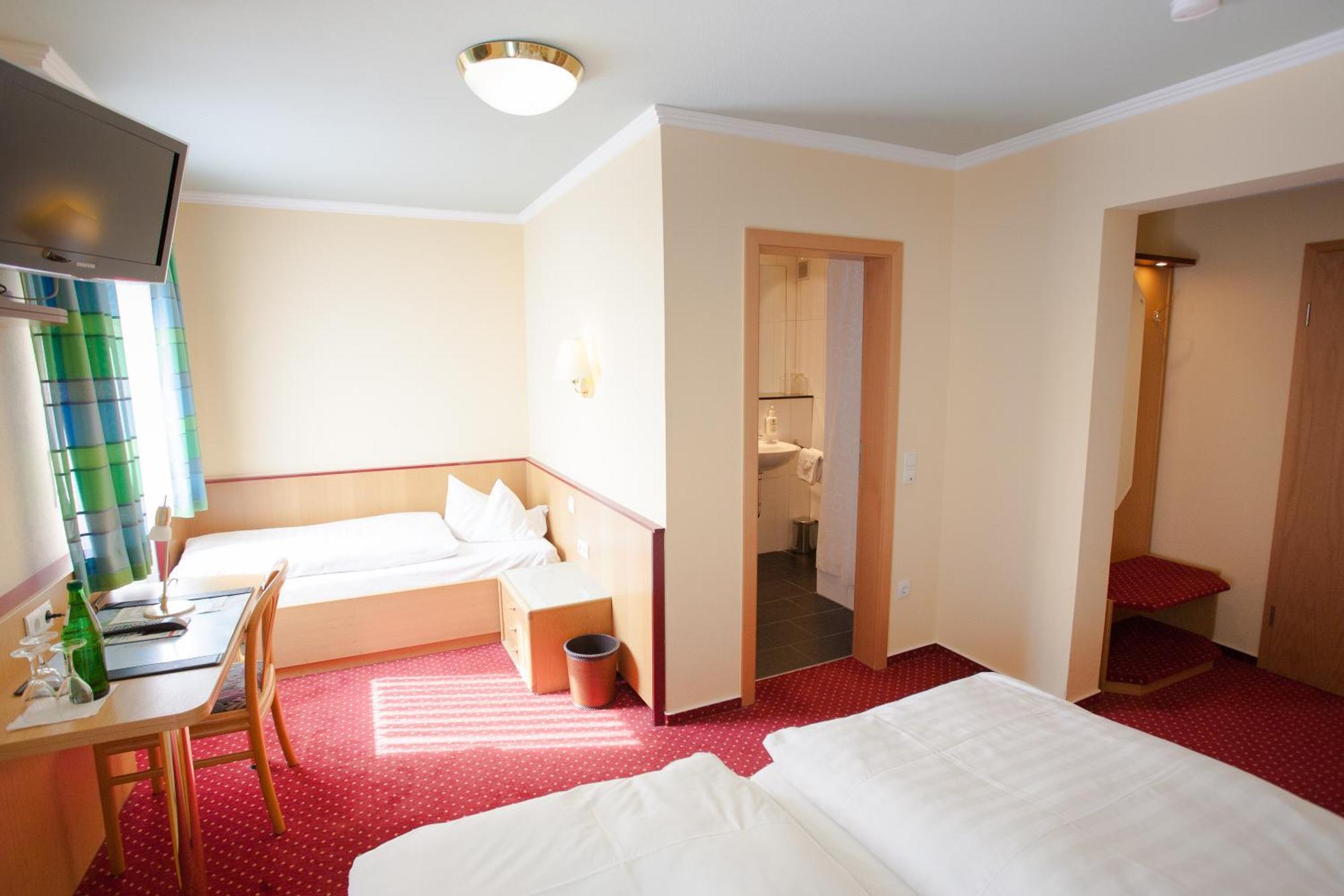 Hotel Restaurant Zur Post Lohfelden Eksteriør bilde